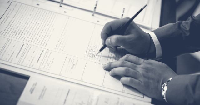 Un questionnaire décrit une image de soi, plus ou moins fidèle, jamais une observation directe.